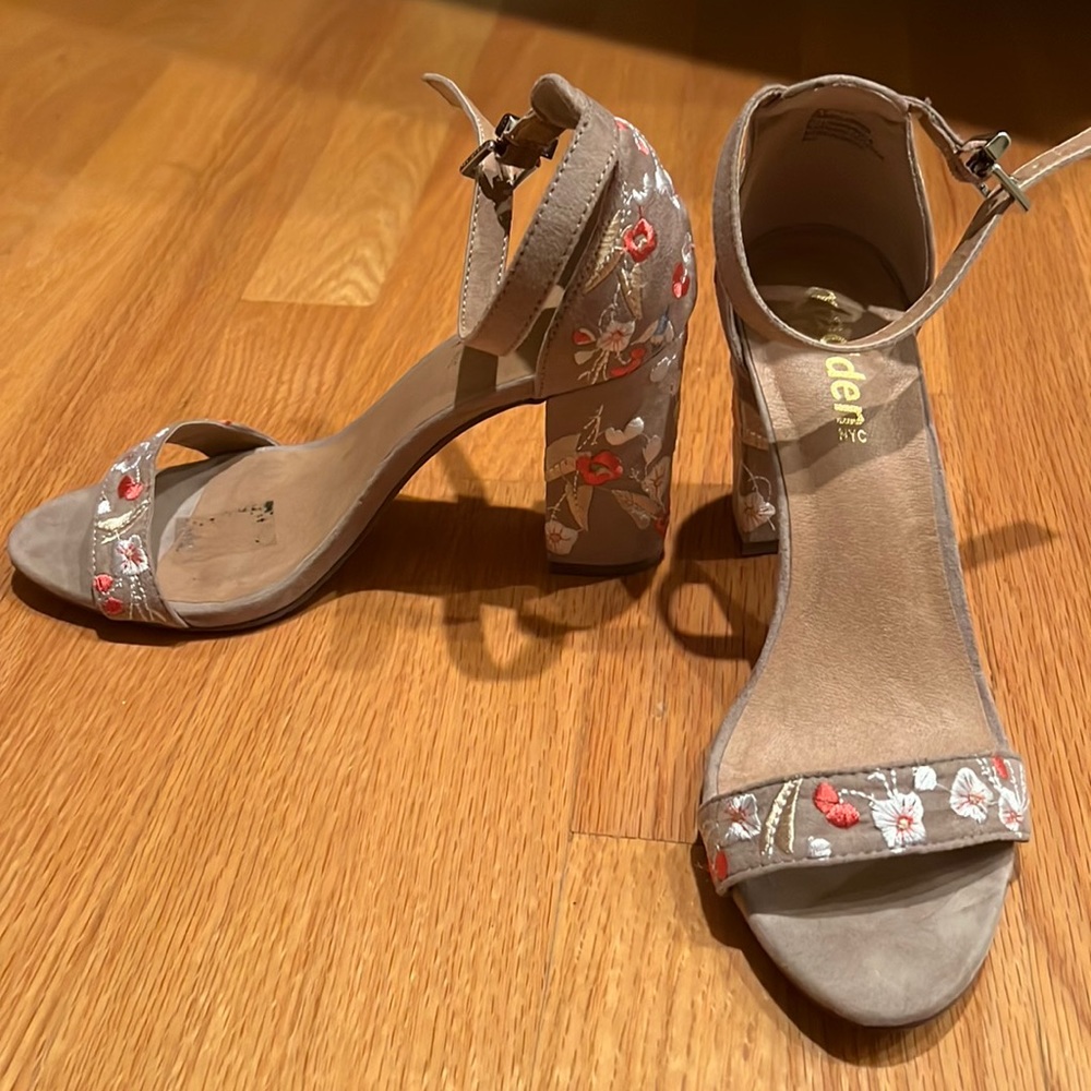 Flower heels